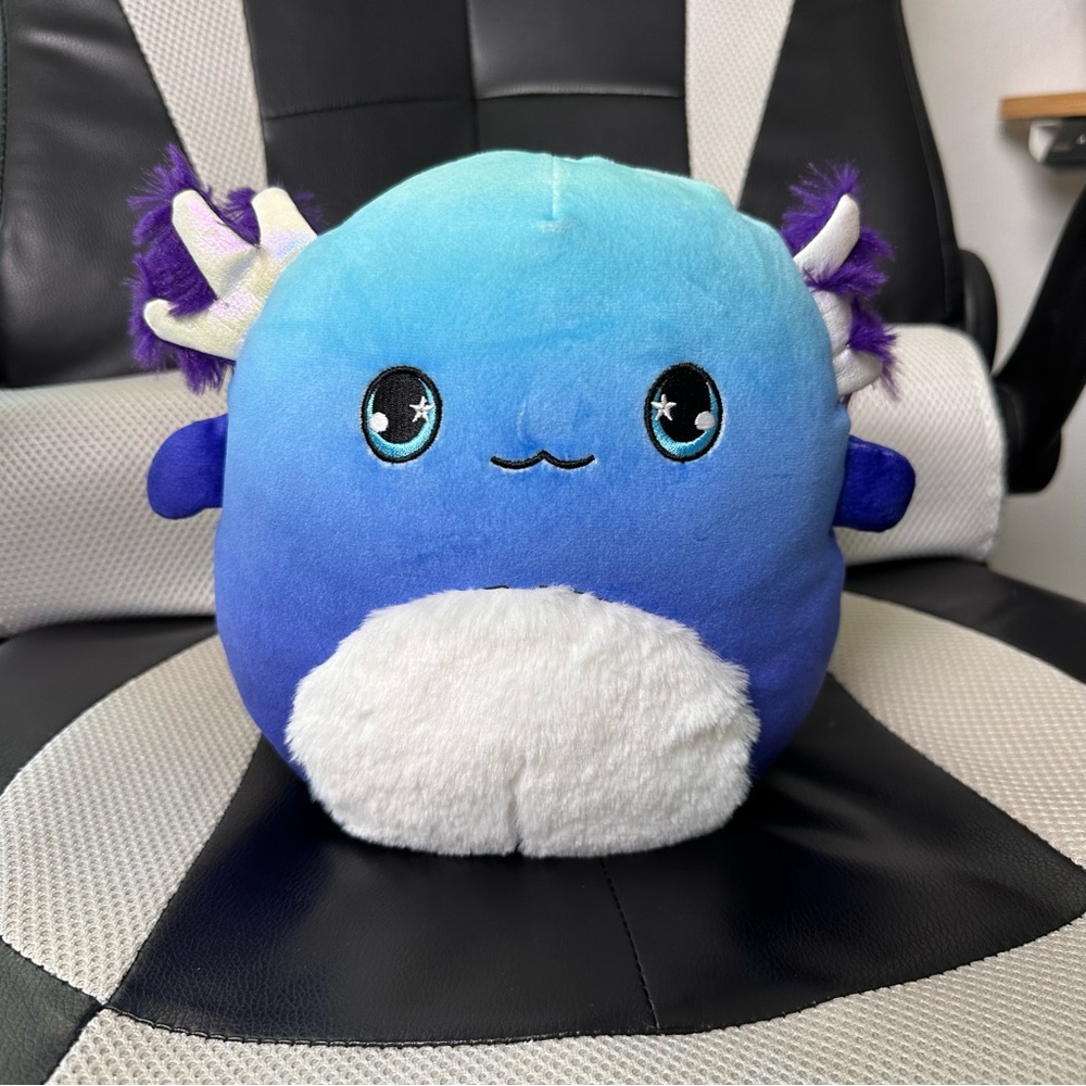 Tobey the Axolotl Squishmallow 10”